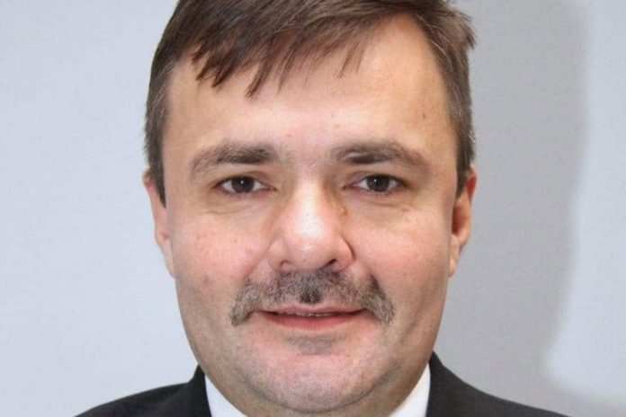 Waldemar Wrona.